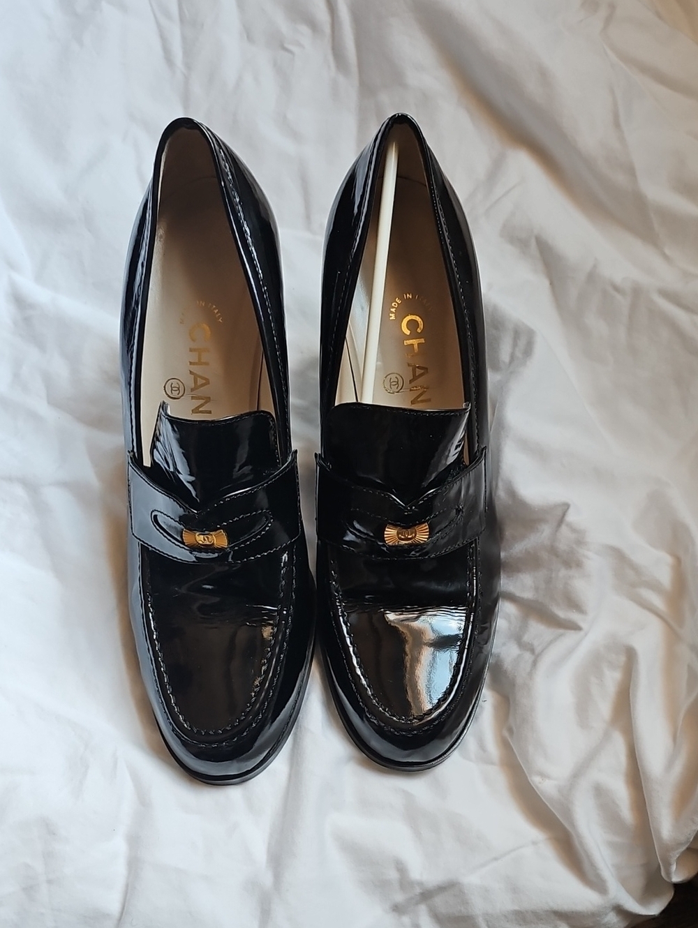 CHANEL Black Patent Leather Loafers with Gold Accent Chain